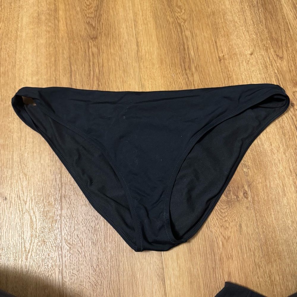Athleta Women's Black Swim Bottom